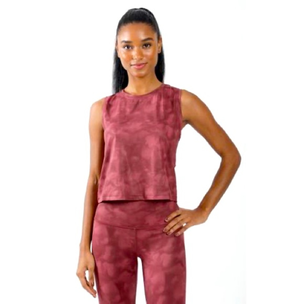 NEW WITHOUT TAGS / SOLD OUT Moisture Wicking 4-Way Stretch extra small top